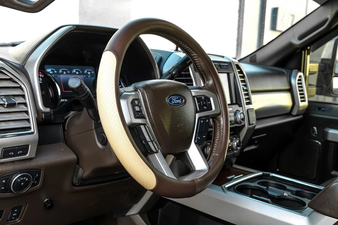 2017 Ford Super Duty 4th Gen - Image 16 of 21