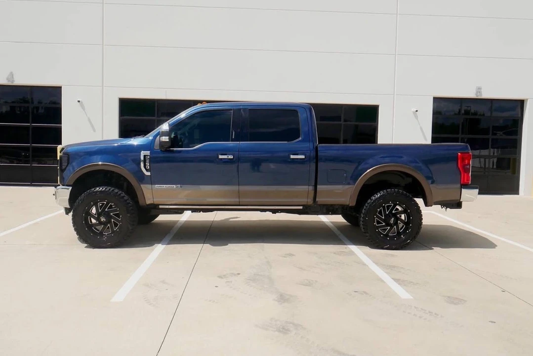 2017 Ford Super Duty 4th Gen - Image 4 of 12