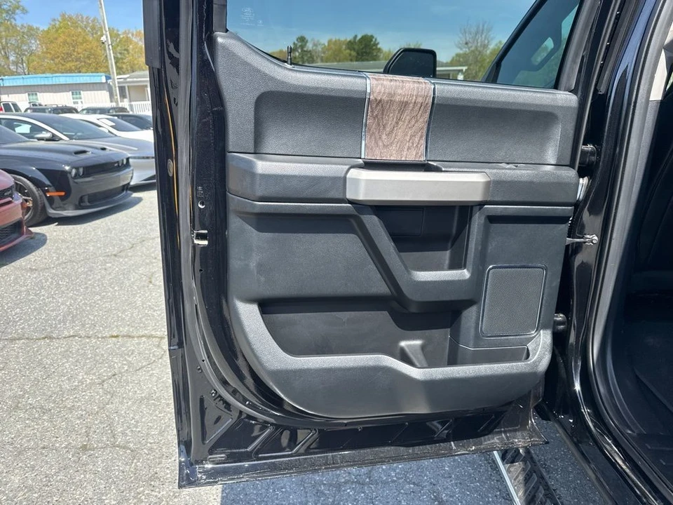2017 Ford Super Duty 4th Gen - Image 28 of 31