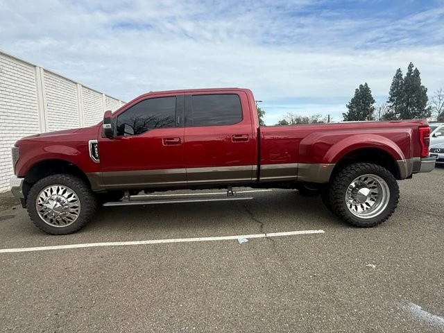 2017 Ford Super Duty 4th Gen - Image 2 of 3
