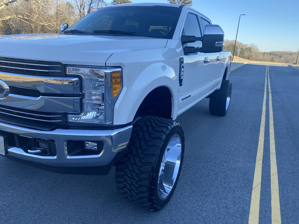 2017 Ford Super Duty 4th Gen - Image 8 of 31