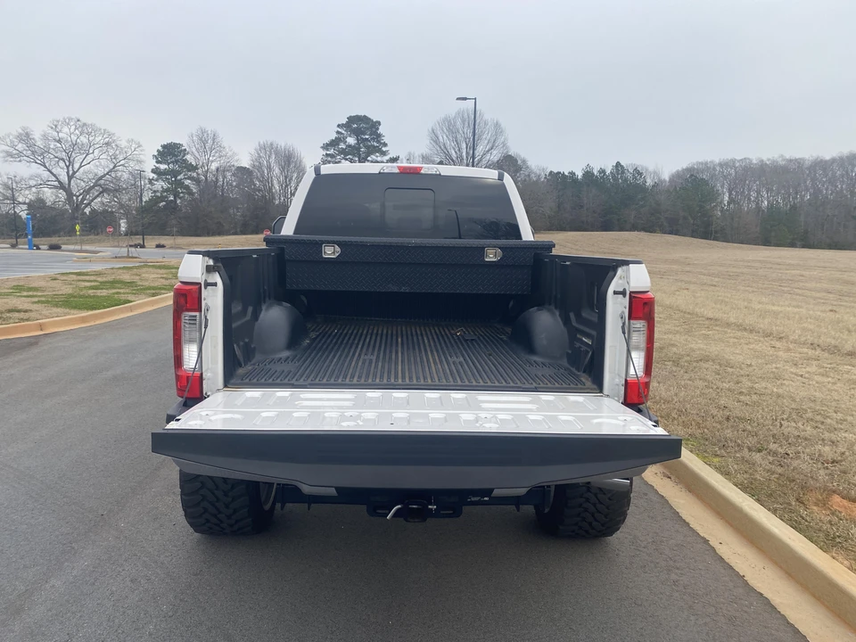 2017 Ford Super Duty 4th Gen - Image 16 of 31