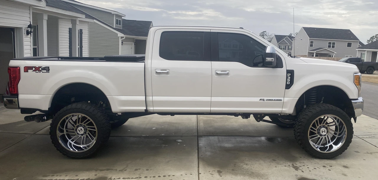 2017 Ford Super Duty 4th Gen - Image 22 of 31