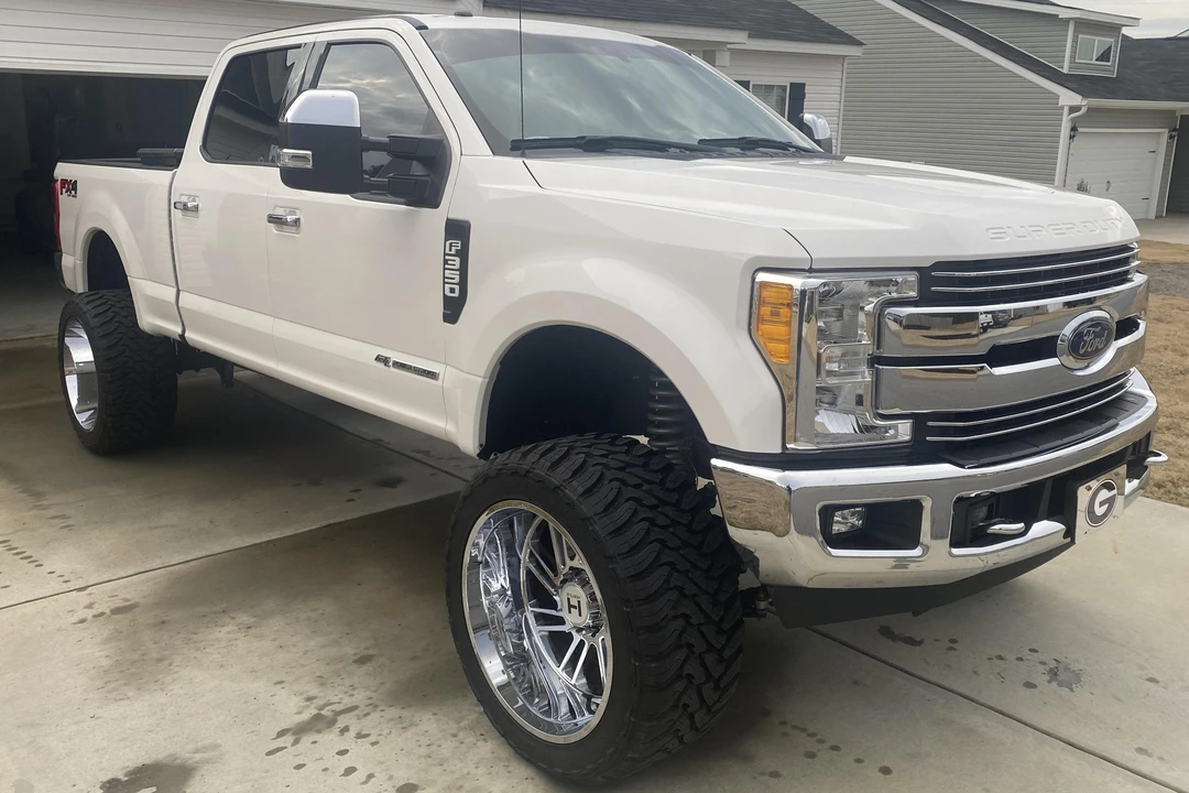 2017 Ford Super Duty 4th Gen - Image 3 of 31