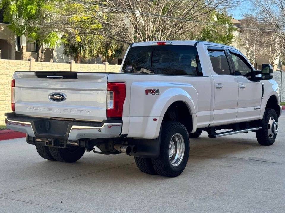 2017 Ford Super Duty 4th Gen - Image 5 of 12