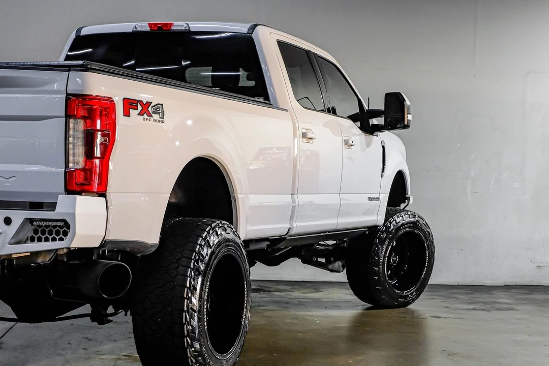 2017 Ford Super Duty 4th Gen - Image 14 of 31