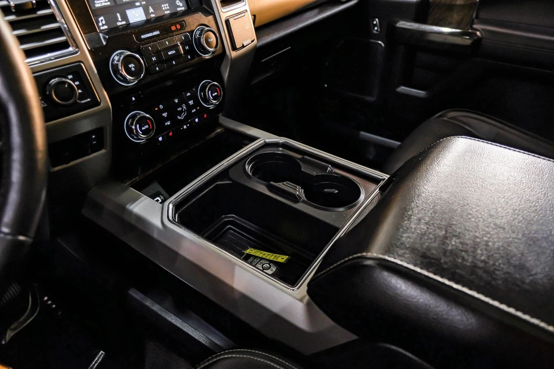 2017 Ford Super Duty 4th Gen - Image 29 of 31