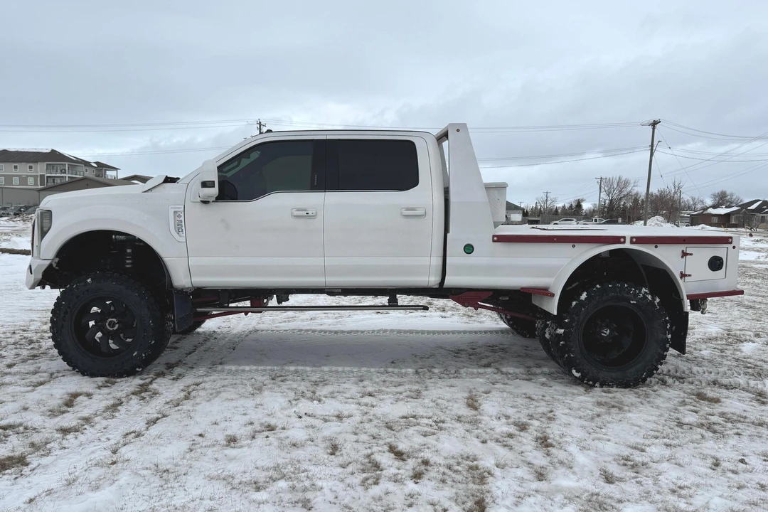 2017 Ford Super Duty 4th Gen - Image 3 of 31