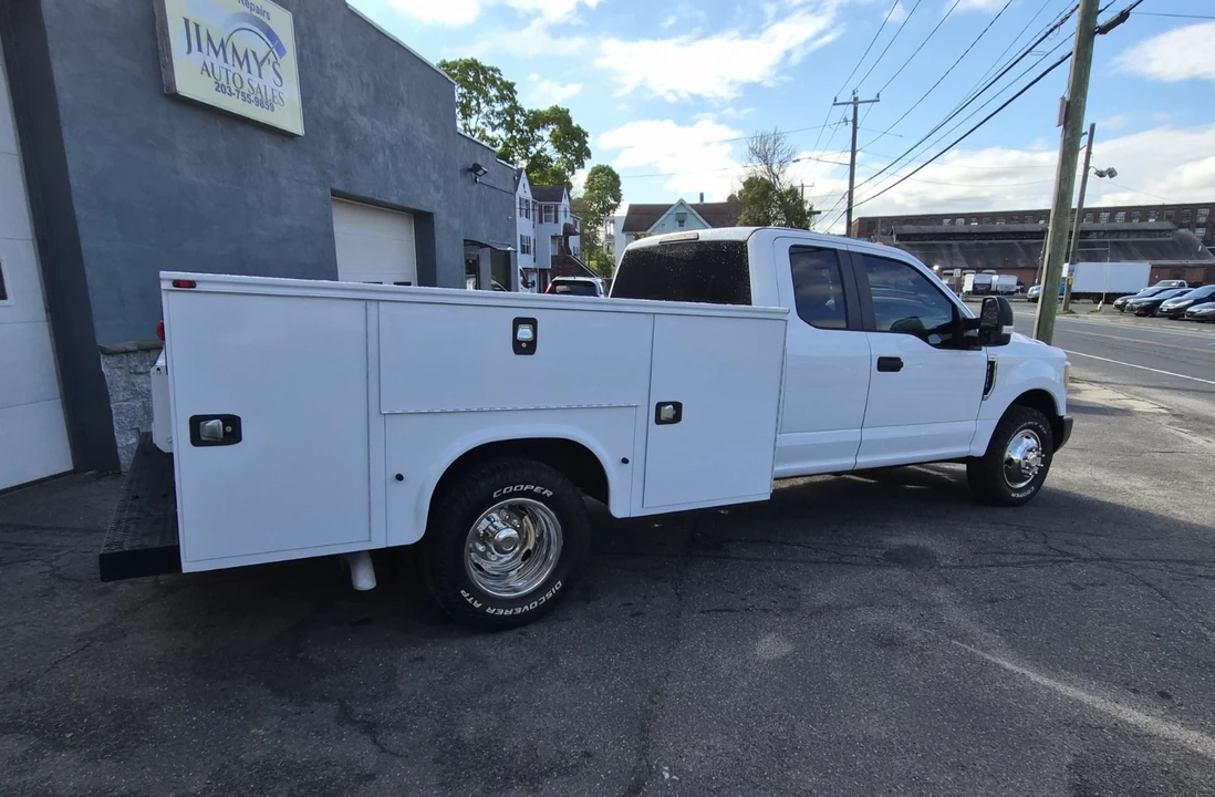 2017 Ford Super Duty 4th Gen - Image 3 of 17