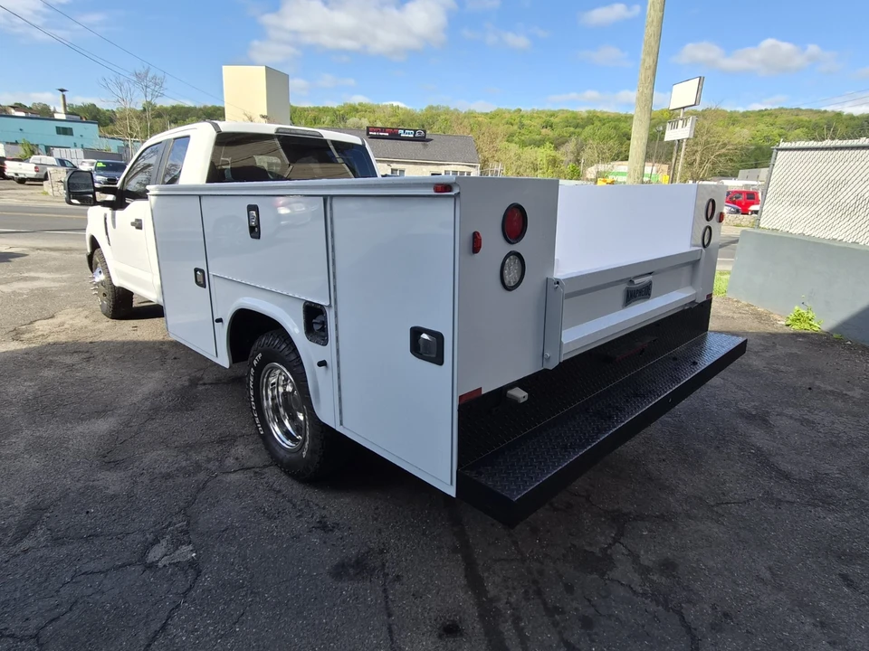 2017 Ford Super Duty 4th Gen - Image 6 of 17