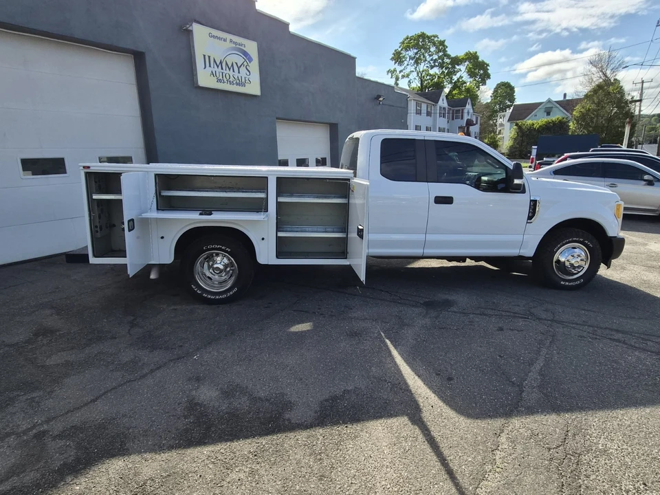 2017 Ford Super Duty 4th Gen - Image 9 of 17