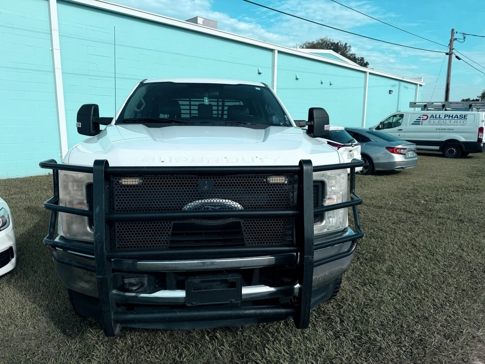 2017 Ford Super Duty 4th Gen - Image 2 of 19