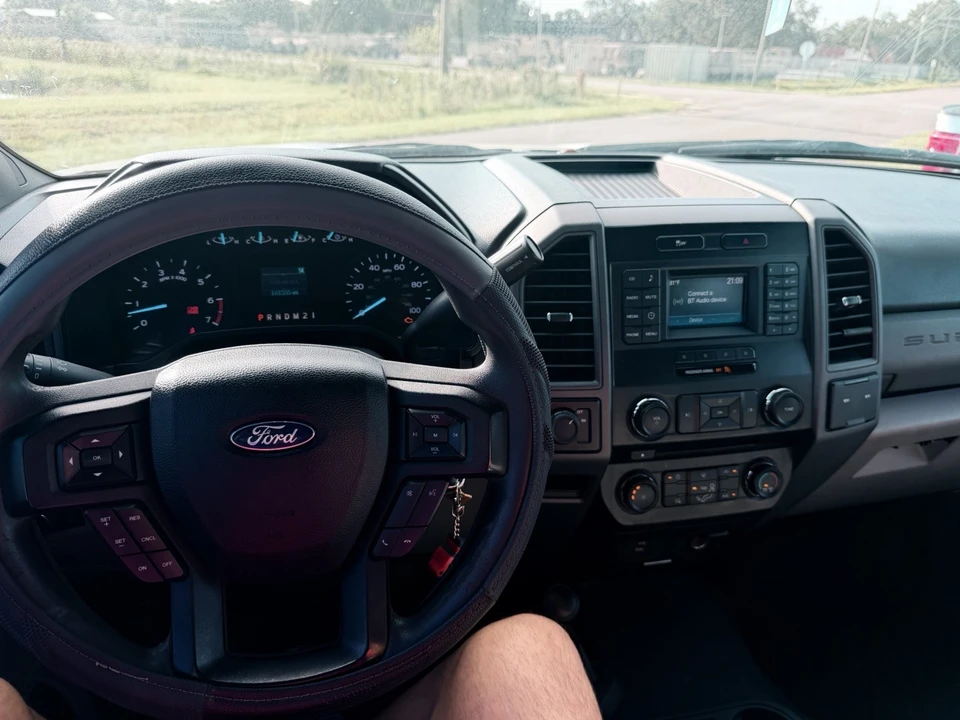 2017 Ford Super Duty 4th Gen - Image 15 of 19