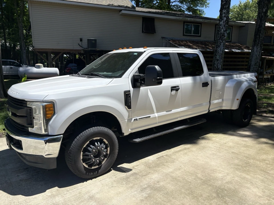 2017 Ford Super Duty 4th Gen - Image 3 of 9