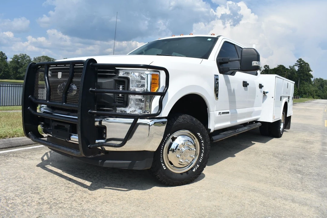2017 Ford Super Duty 4th Gen - Image 11 of 12