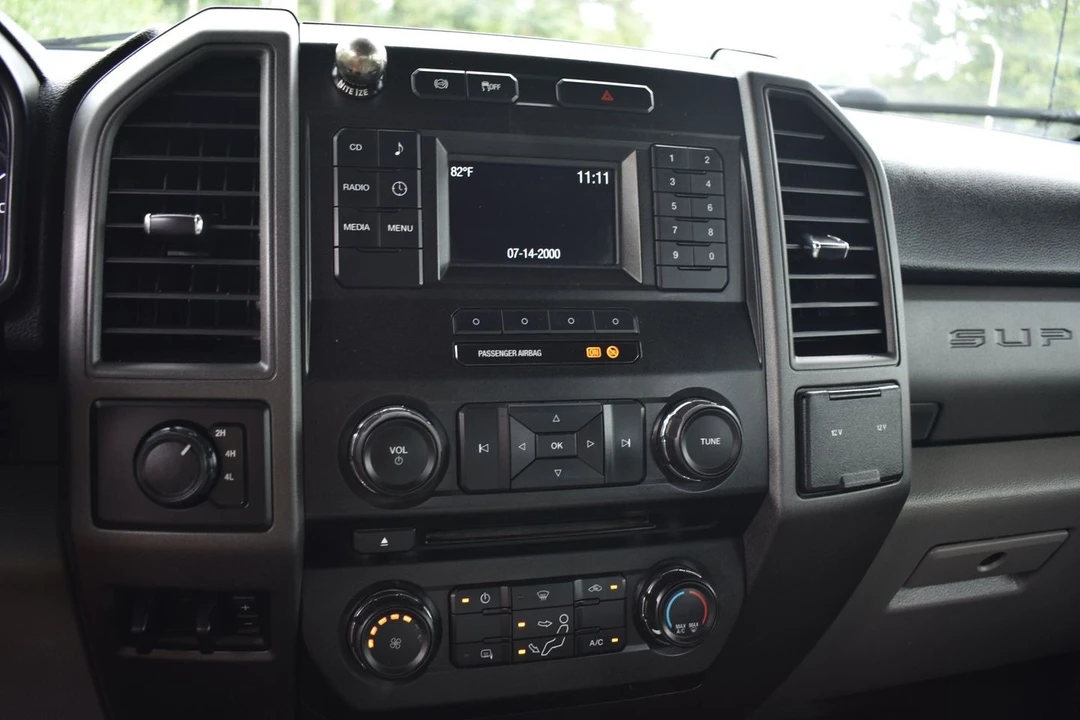 2017 Ford Super Duty 4th Gen - Image 19 of 21