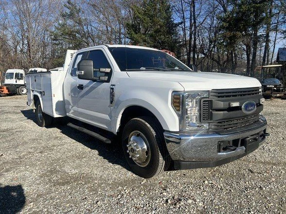 2017 Ford Super Duty 4th Gen - Image 2 of 21
