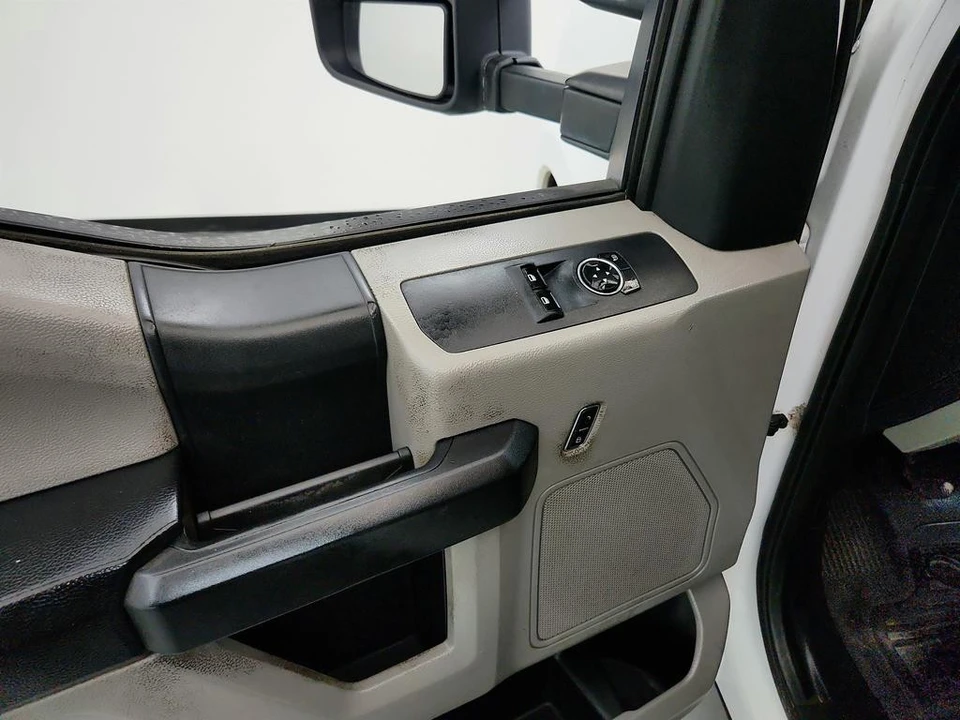 2017 Ford Super Duty 4th Gen - Image 18 of 21