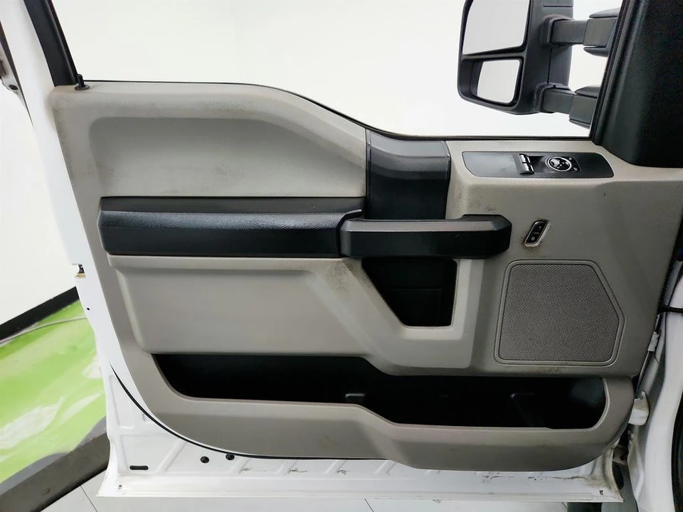 2017 Ford Super Duty 4th Gen - Image 19 of 21