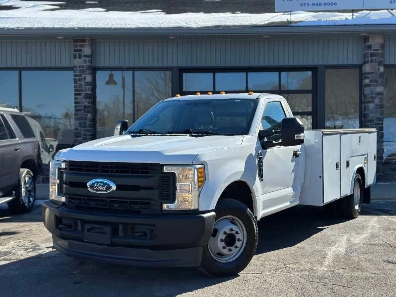 2017 Ford Super Duty 4th Gen - Image 2 of 12