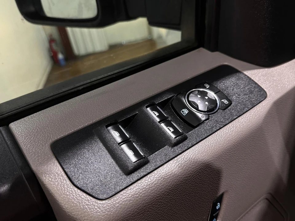 2017 Ford Super Duty 4th Gen - Image 30 of 31