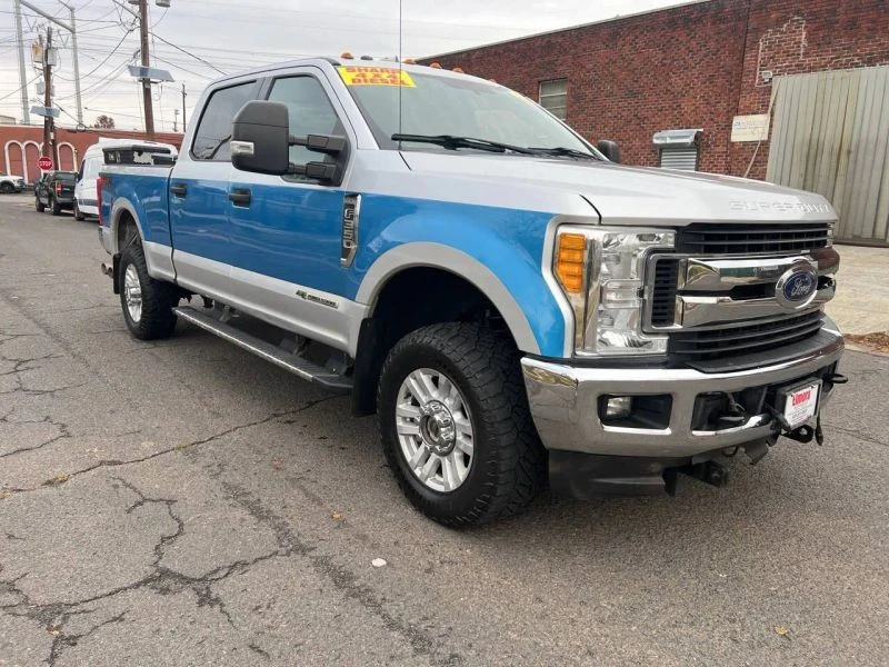 2017 Ford Super Duty 3rd Gen - Image 2 of 12