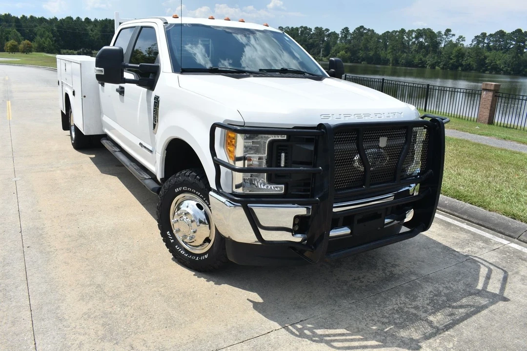 2017 Ford Super Duty 4th Gen - Image 2 of 21