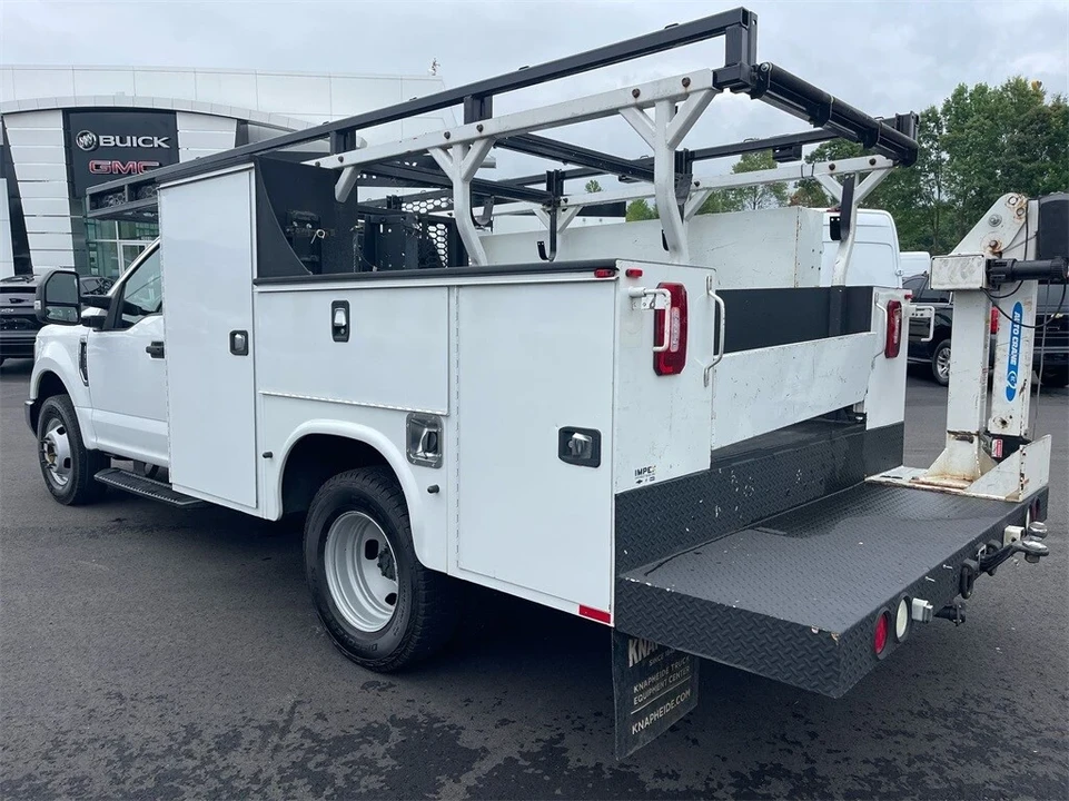 2017 Ford Super Duty 4th Gen - Image 3 of 12