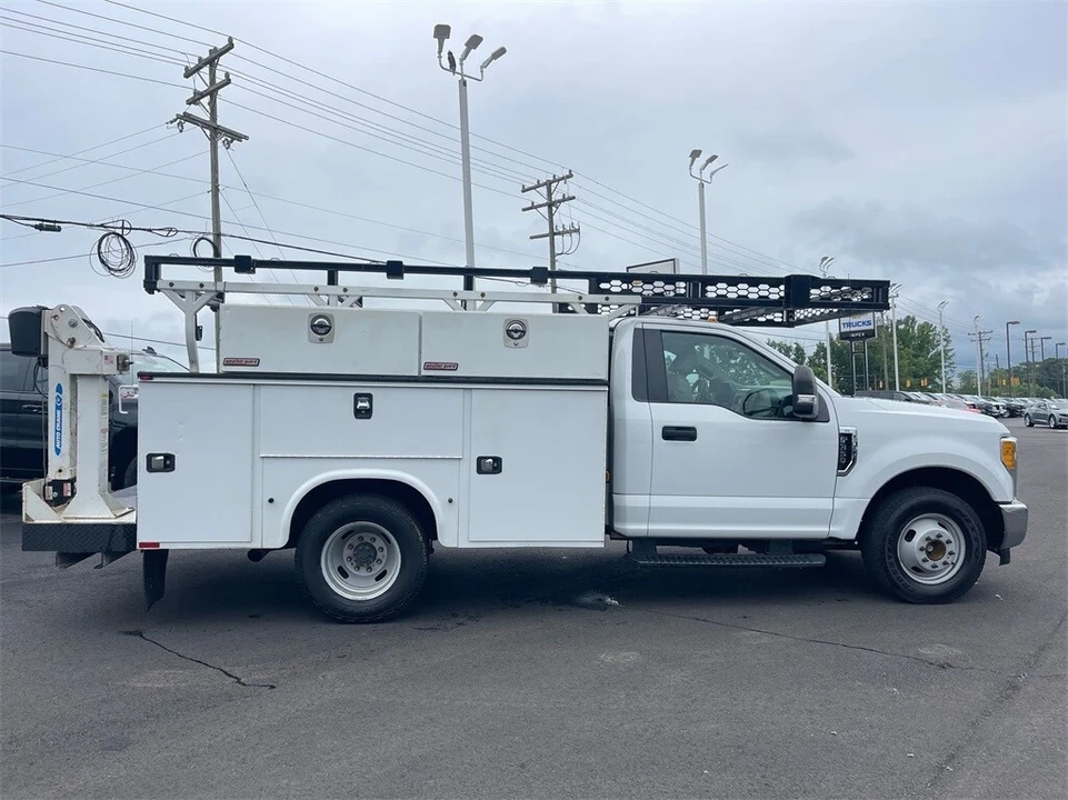 2017 Ford Super Duty 4th Gen - Image 6 of 12