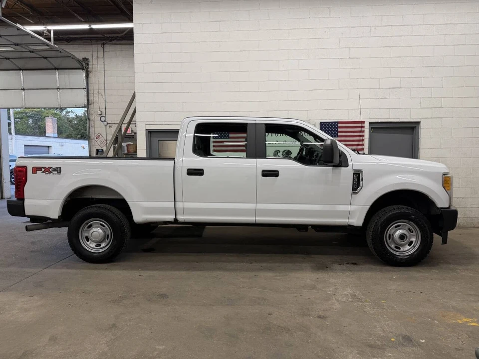 2017 Ford Super Duty 4th Gen - Image 11 of 12
