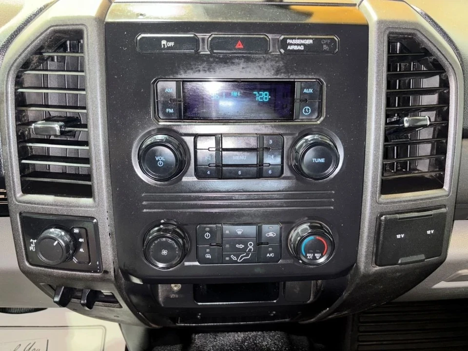 2017 Ford Super Duty 4th Gen - Image 19 of 21