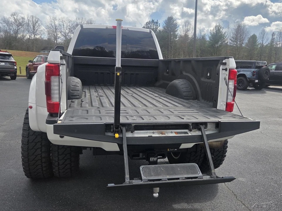 2017 Ford Super Duty 4th Gen - Image 4 of 21