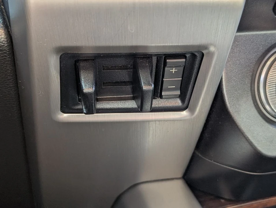 2017 Ford Super Duty 4th Gen - Image 18 of 21