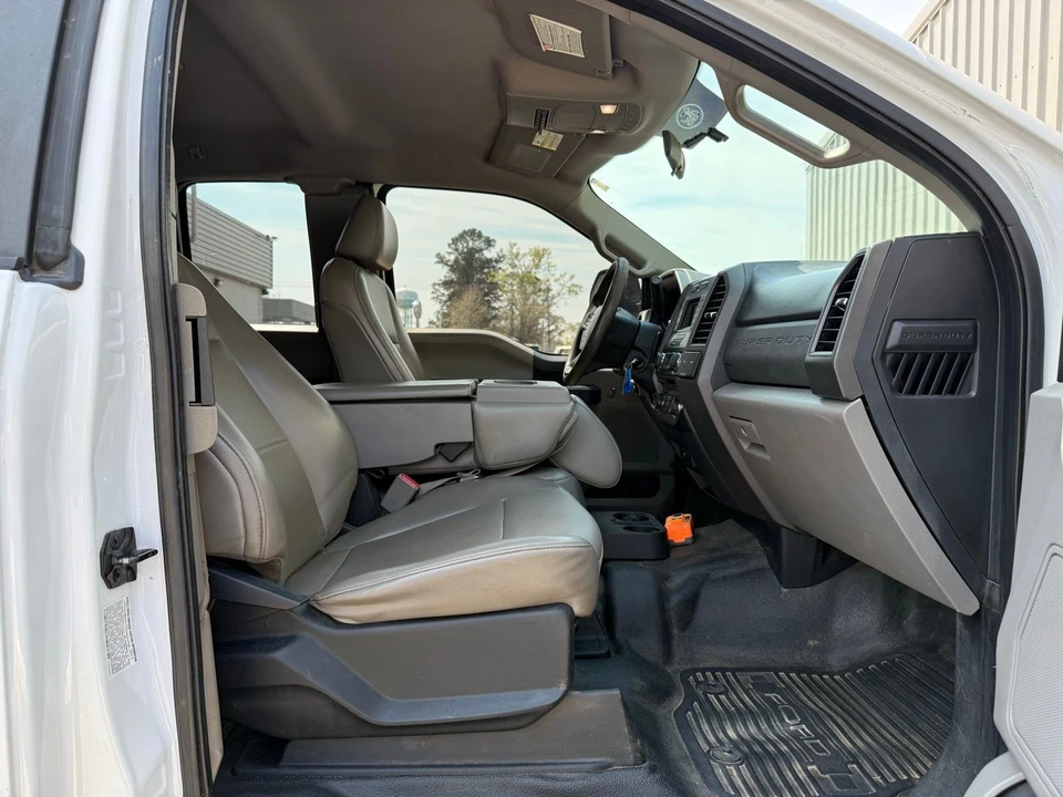 2017 Ford Super Duty 4th Gen - Image 19 of 21