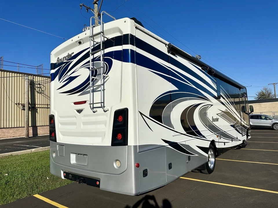 2017 Ford F-Series - Image 3 of 21