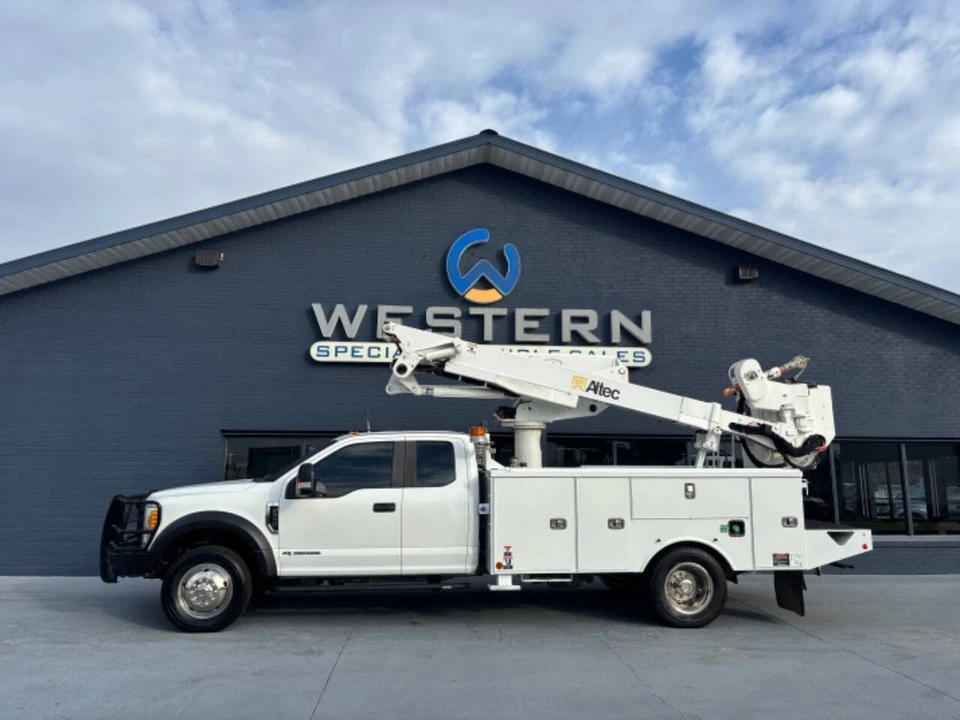 2017 Ford Super Duty 3rd Gen - Image 3 of 12