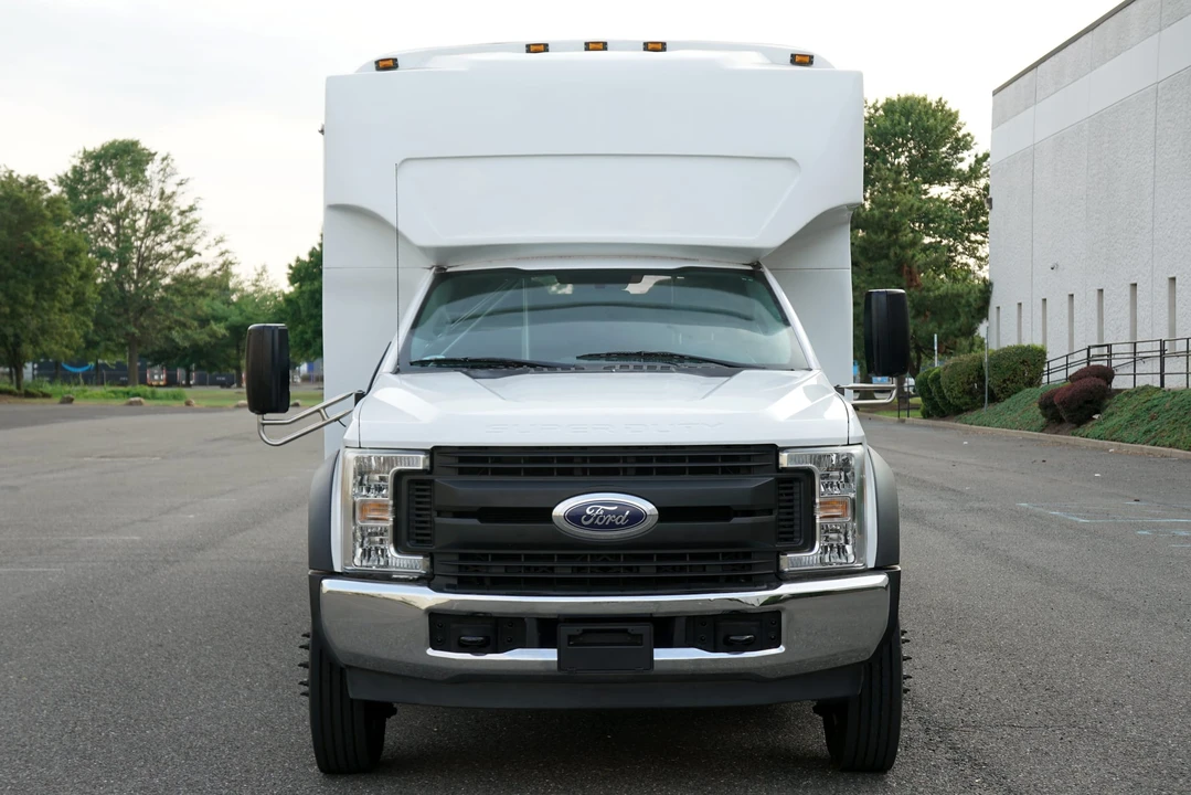2017 Ford Super Duty 4th Gen - Image 2 of 31