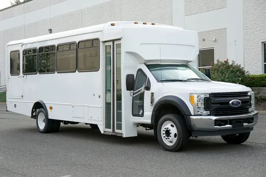 2017 Ford F-550 Super Duty Power Stroke Dually 22-Passenger Bus