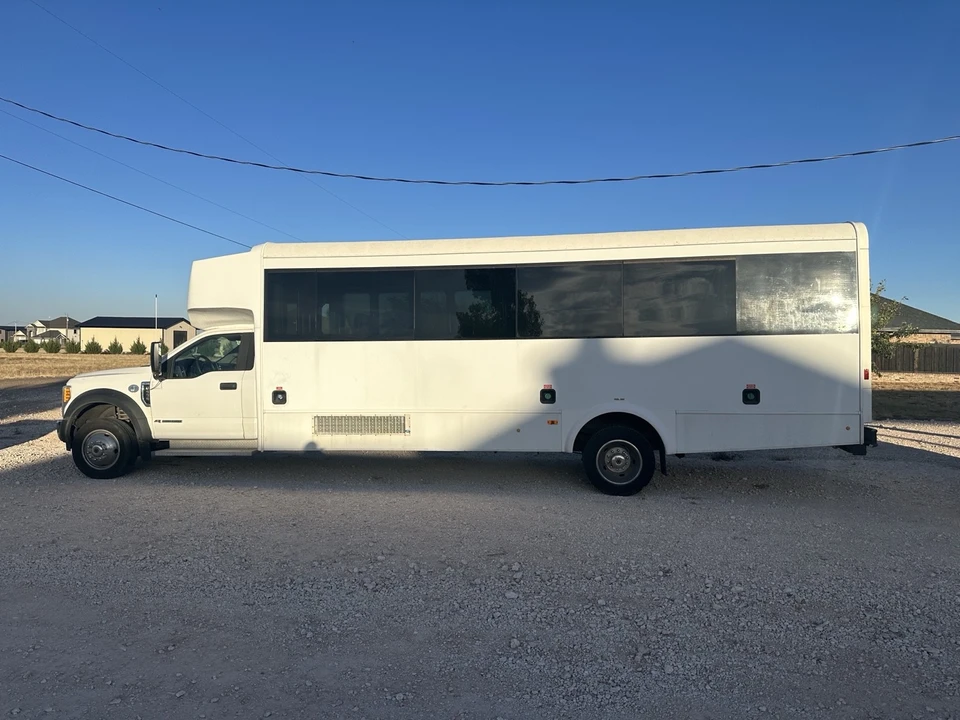 2017 Ford Super Duty 4th Gen - Image 5 of 21