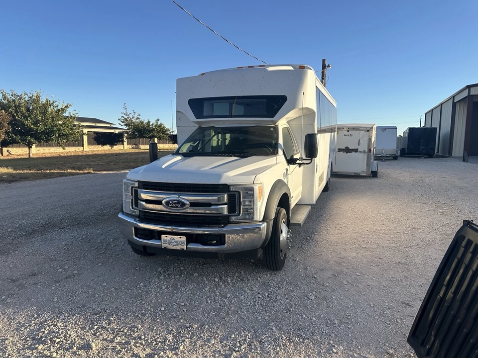 2017 Ford Super Duty 4th Gen - Image 4 of 21