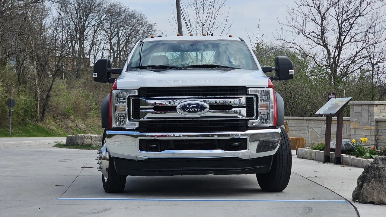 2017 Ford Super Duty 4th Gen - Image 22 of 31