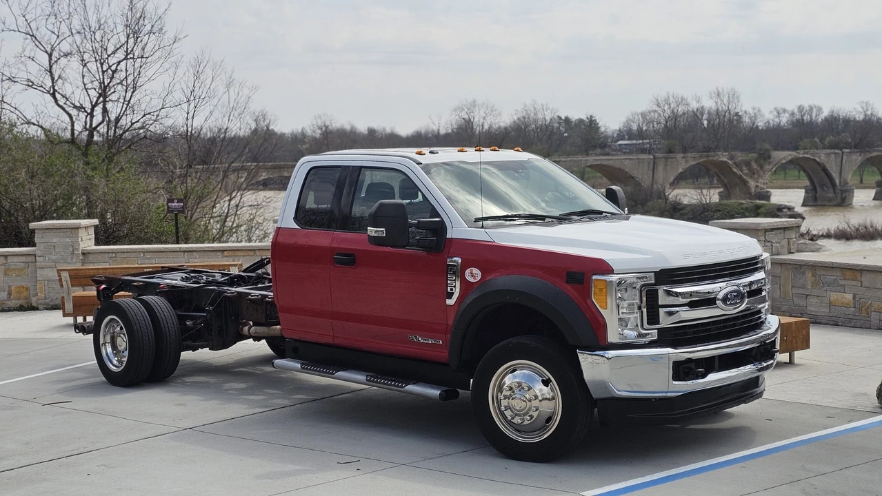 2017 Ford Super Duty 4th Gen - Image 17 of 31