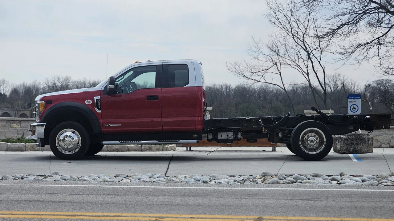 2017 Ford Super Duty 4th Gen - Image 7 of 31