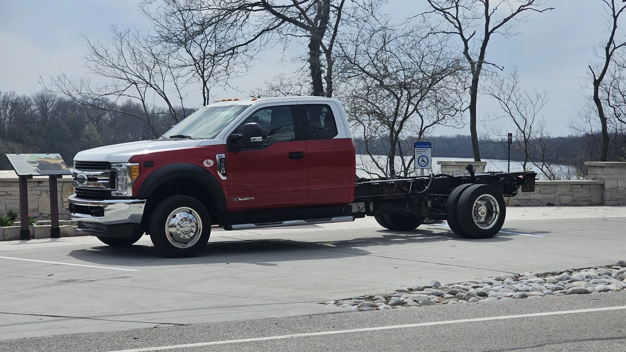 2017 Ford Super Duty 4th Gen - Image 6 of 31