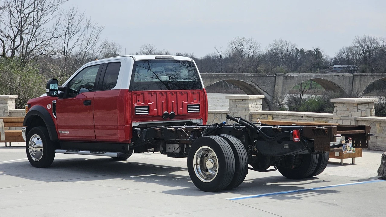 2017 Ford Super Duty 4th Gen - Image 10 of 31