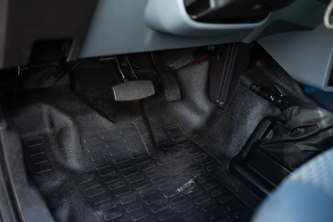 2017 Ford F-Series - Image 8 of 18