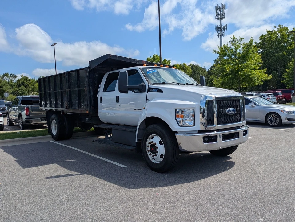 2017 Ford F-Series - Image 2 of 31