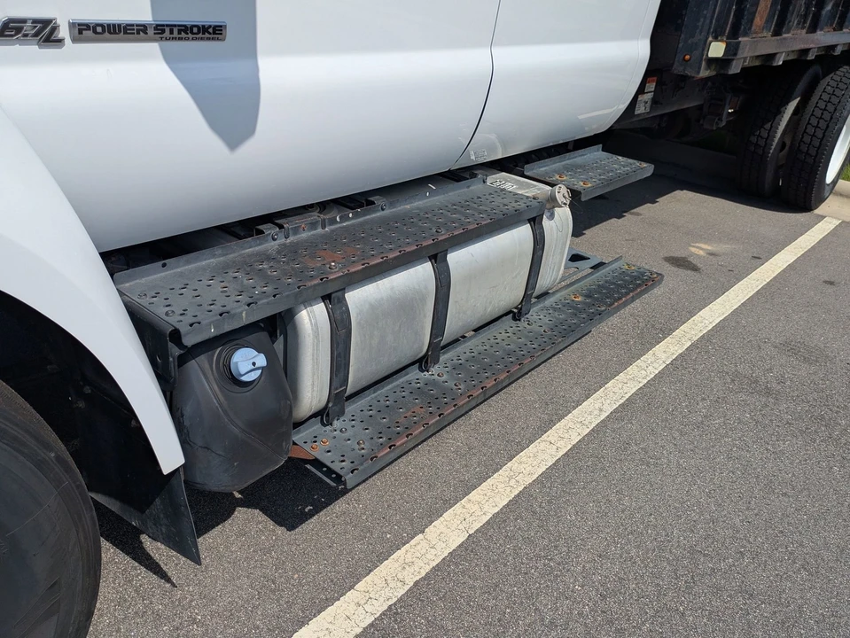 2017 Ford F-Series - Image 12 of 31