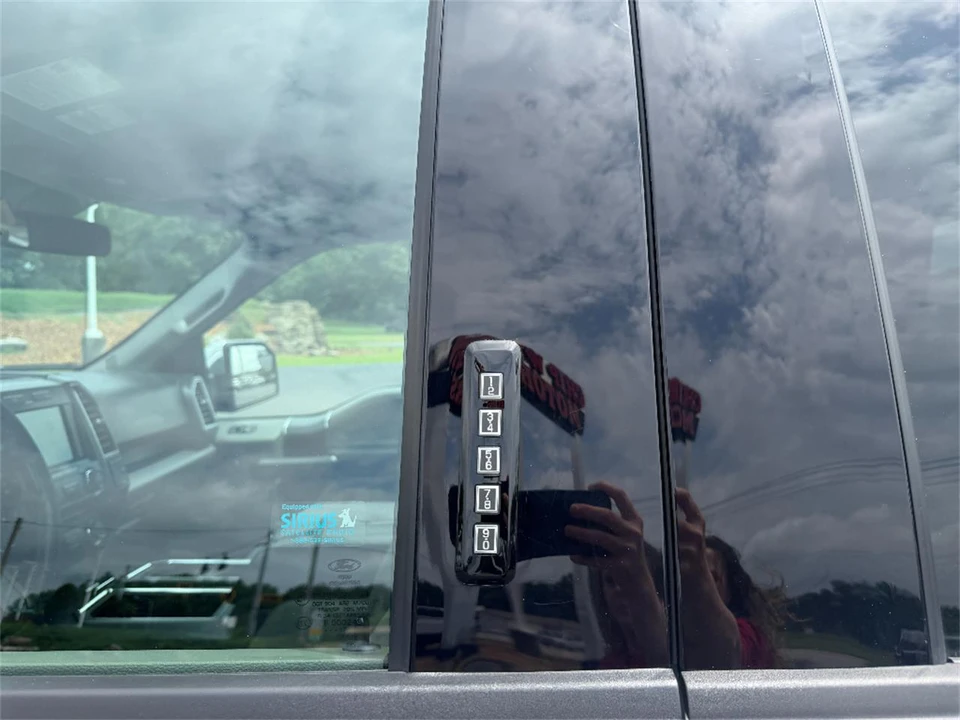 2017 Ford F-150 13th Gen - Image 13 of 31