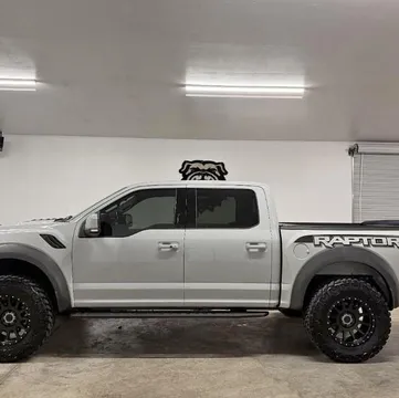 2017 Ford F-150 Raptor Crew Cab 4WD